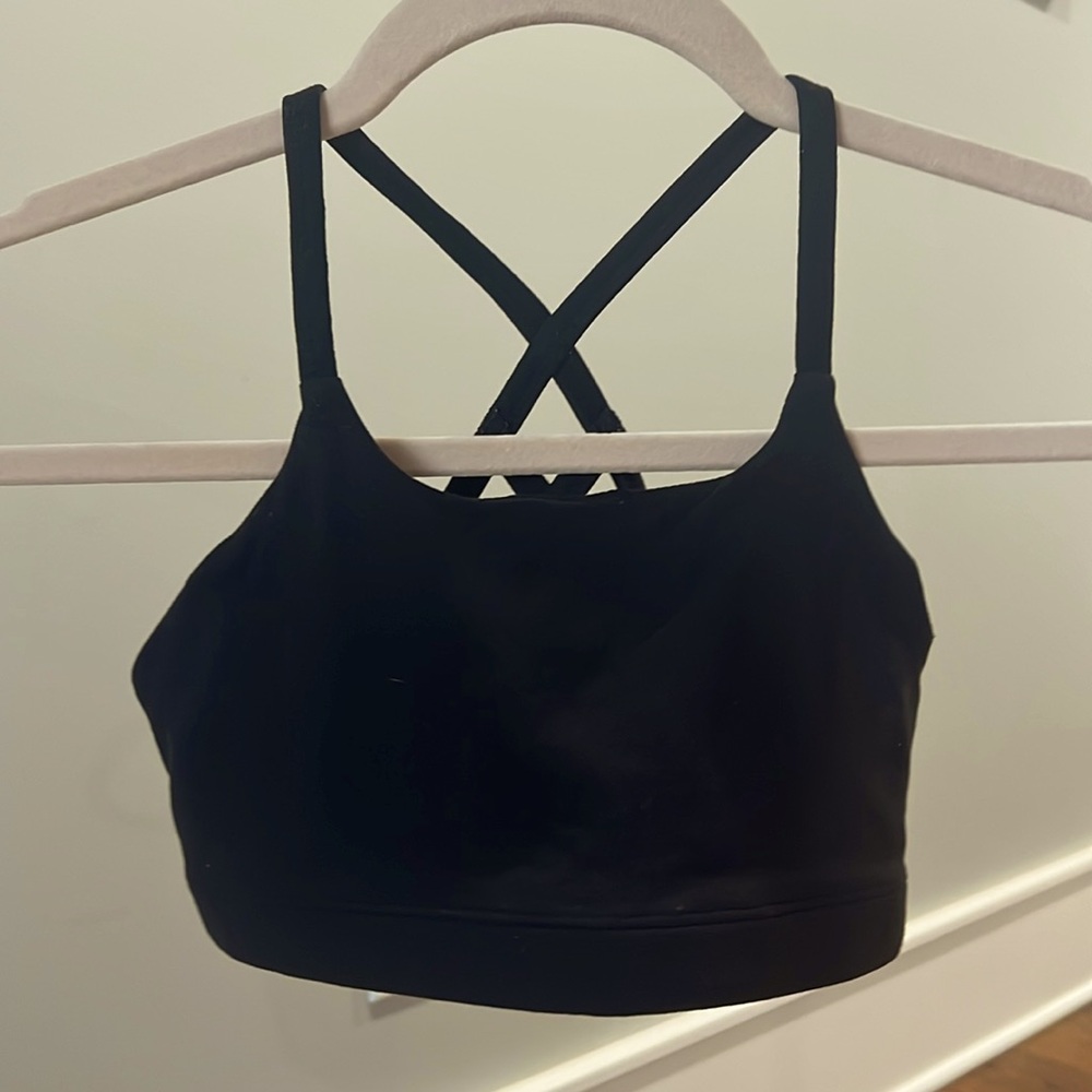 Athleta Girl black sports bra size Large/12. Very good condition.